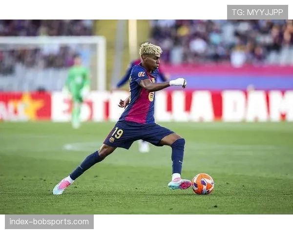 亚马尔加盟巴塞罗那：年轻球员成长与俱乐部未来战略的结合